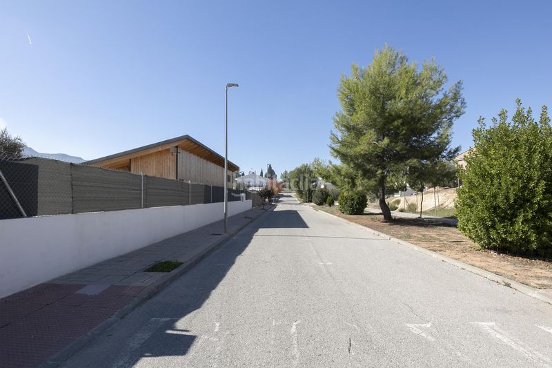 Foto 05bf2bc3-bcb8-4bdc-bda0-9fb936dadb61. Masia amb piscina a Maracena