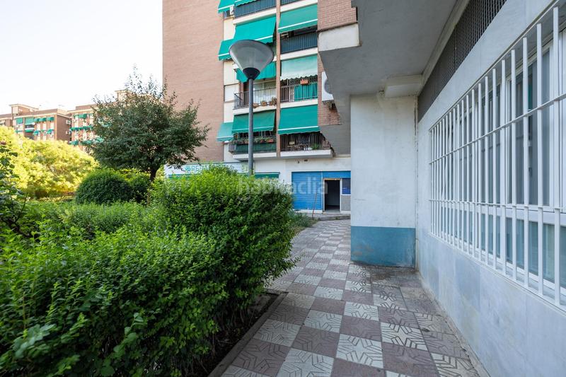 Foto 2a9fe839-422e-413d-87f4-025d77614566. Business premise in Av. F. Garcia Lorca - Nueva Estación Autobuses Granada