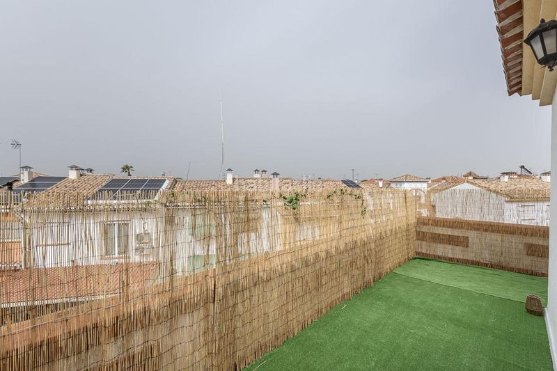 Foto fb98d373-6741-4edc-a3df-66e9d5b45a88. Àtic a calle calle aracena 27 a Híjar Gabias (Las)