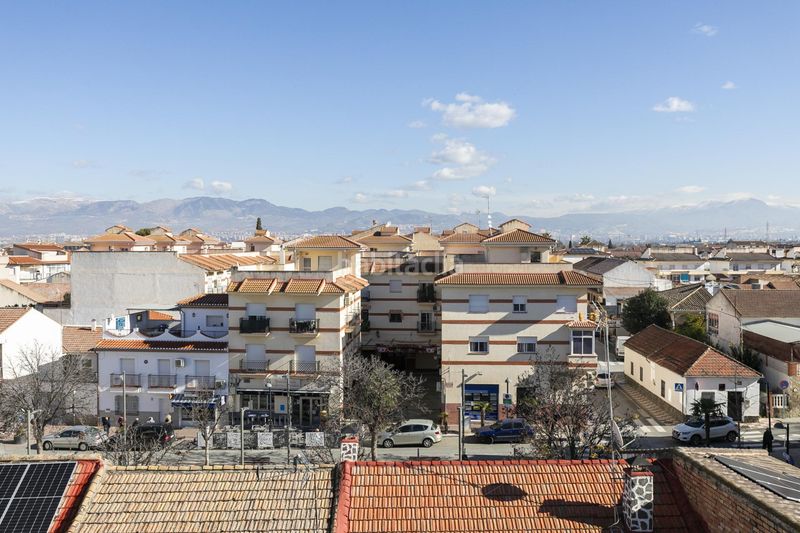 Foto c36cbce4-c0c6-4ecb-ad8e-34ad0bc32440. Àtic amb aparcament a Cúllar Vega