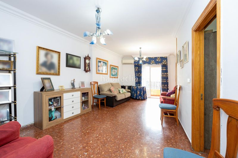 Foto a92a3ebb-52e7-4967-982d-b5e1653ca718. Casa a Motril ciudad Motril