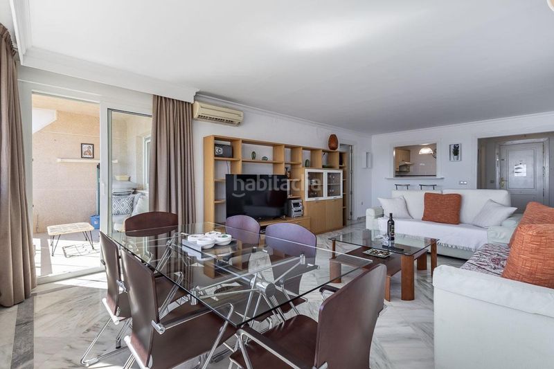 Foto d15e060c-9704-4d2c-8690-4b3d7d495b04. Pis amb aparcament piscina a Hacienda Torrequebrada Benalmádena