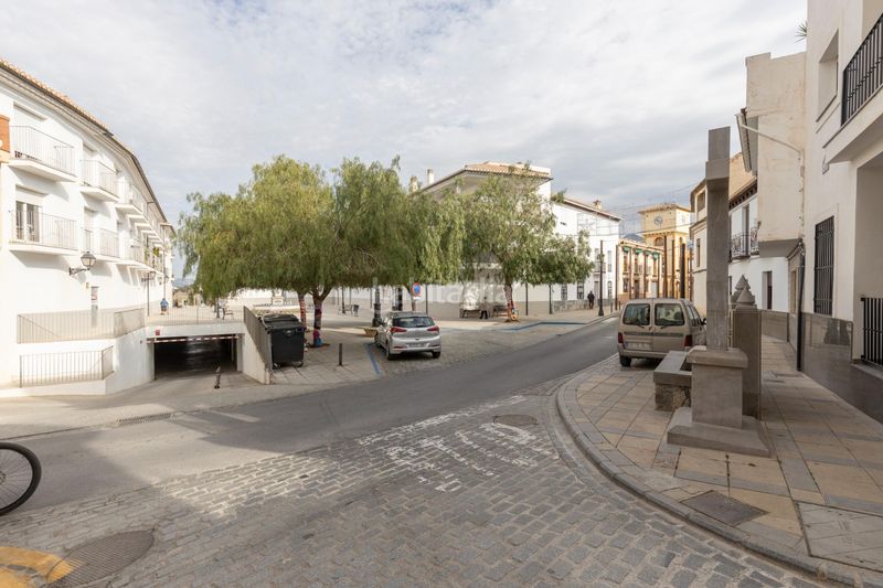 Foto c33bc27a-06a9-4522-9bf6-d53c64a869d0. Casa amb aparcament a Dílar