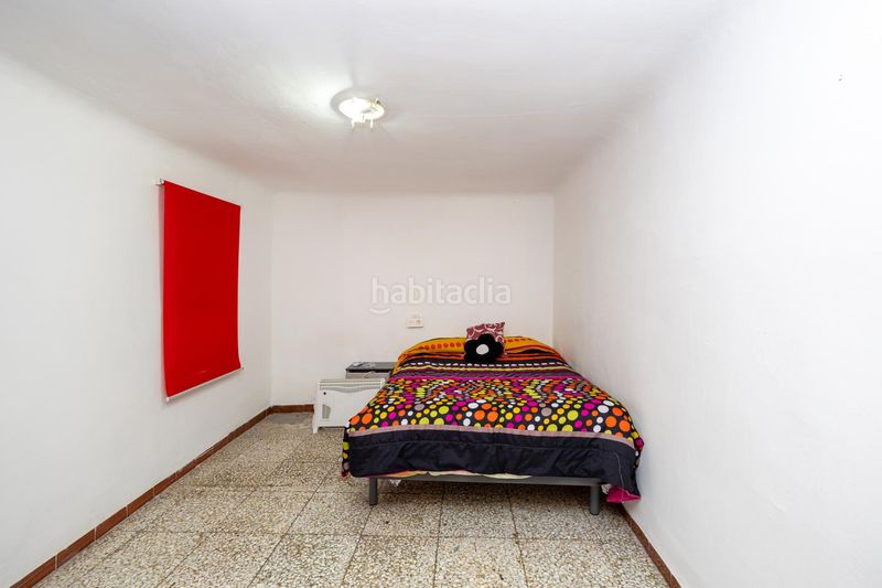 Foto 43d81df0-153f-4322-a100-6c929f958d7f. Local comercial a Huélago