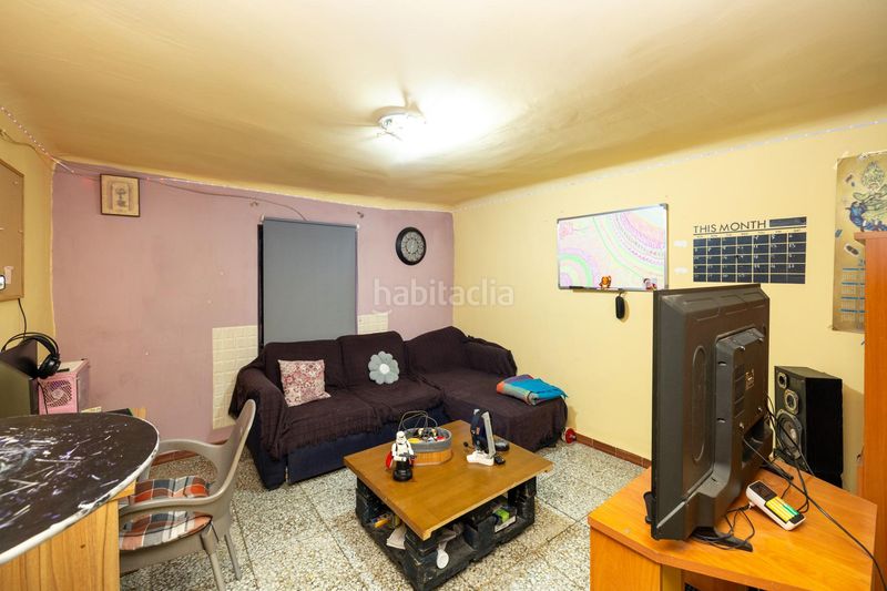 Foto a3655ec2-1a6d-4835-9f5f-d429002631db. Local comercial a Huélago