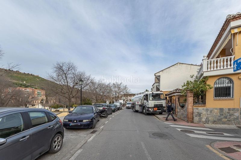 Foto a2688310-775d-4831-ae5e-8bbee241320c. Casa amb calefacció aparcament a Bola de Oro Granada