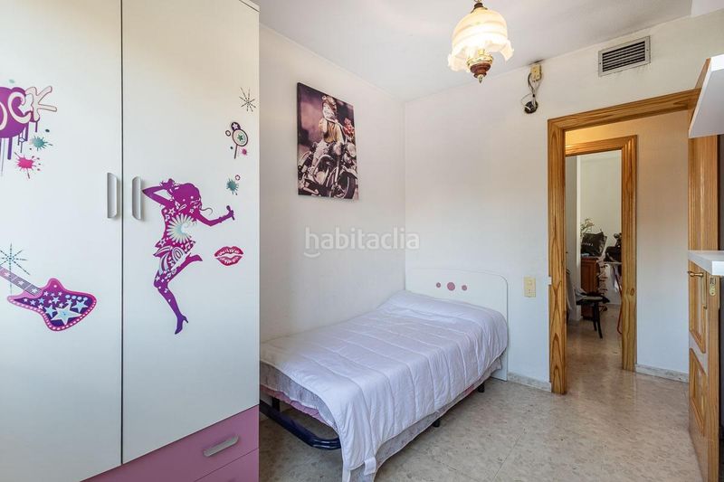 Foto ba9a7ddb-522e-4a07-a0eb-4e305d4db92c. Pis amb calefacció aparcament a San Francisco Javier Granada