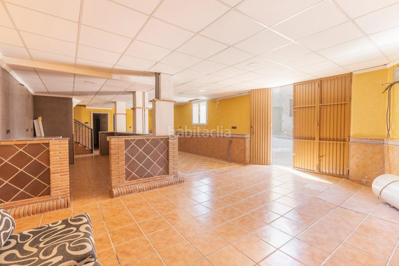 Foto 3a37a721-3c09-4277-8f4c-9077fa29e14b. Casa amb aparcament a Íllora