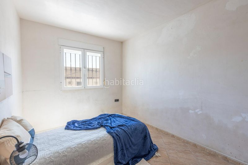Foto 42e38b09-d79e-4635-b9fe-b111b0f73931. Casa amb aparcament a Íllora