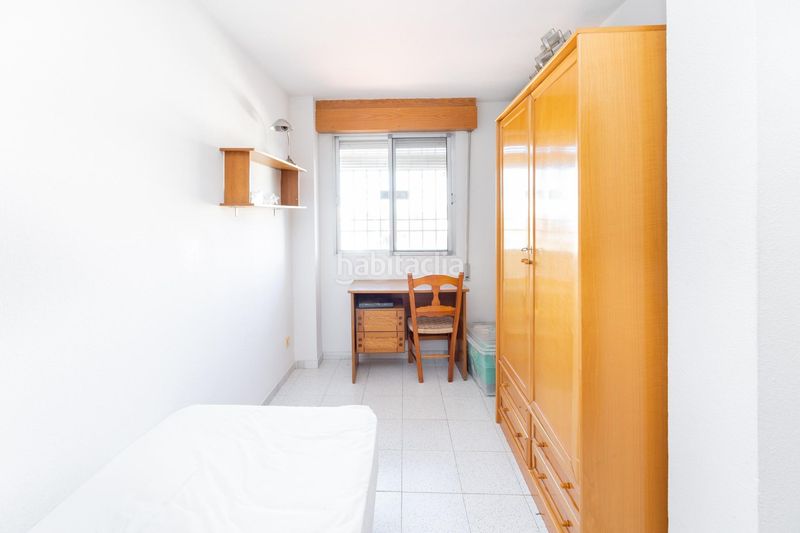 Foto 045a247e-f49f-4c20-b473-a20167b9eec0. Casa adossada amb piscina a Peligros
