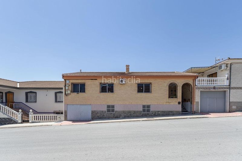Foto 75515de4-1989-4ce4-a1ca-7179b940f25d. Casa amb aparcament a Láchar