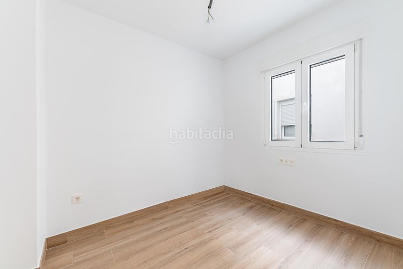 Foto 43df1d76-f402-41fc-8822-6aae7bb1e11e. Pis amb calefacció a El Molinillo - Capuchinos Málaga
