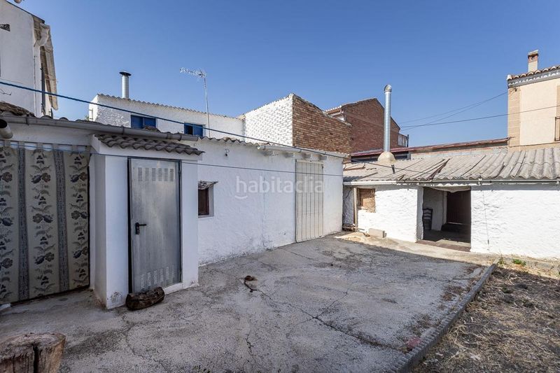 Foto 5f3a9a27-062d-4452-b2e2-c30a5c5fca18. Casa amb aparcament a Jayena