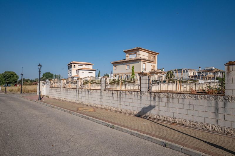 Foto 19791a6d-1240-4012-a7d6-a5a30dd81dc8. Terreny residencial a Atarfe