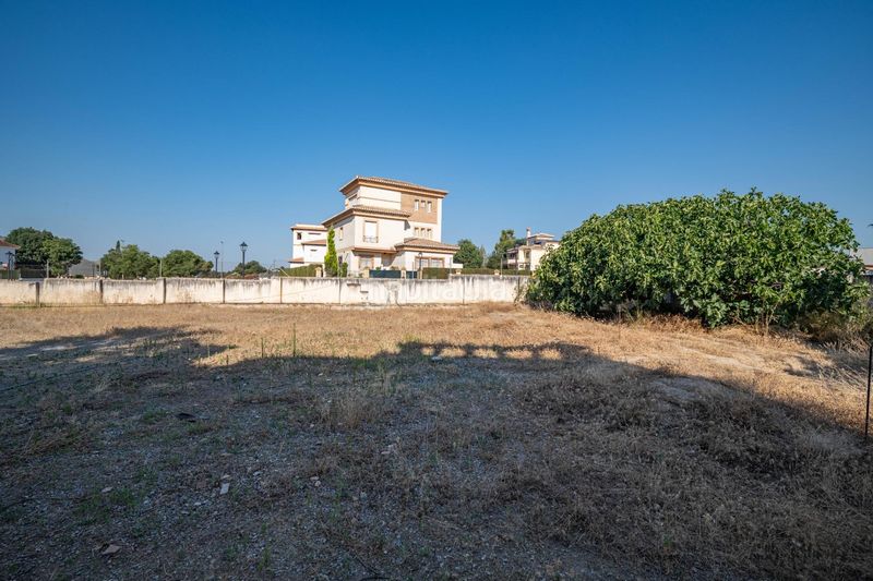 Foto cc74f3c7-c322-4d00-a380-24793c85b8c9. Terreny residencial a Atarfe
