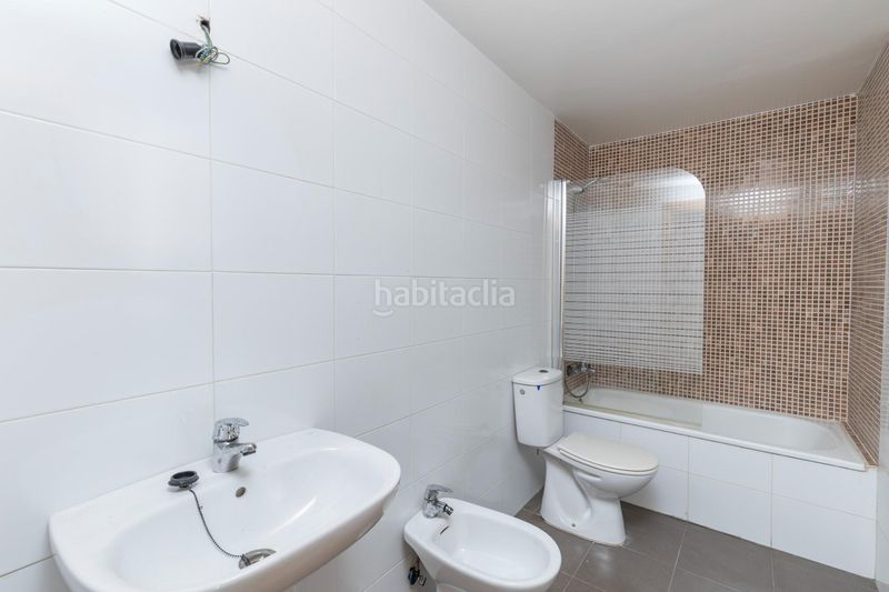 Foto 4caf2906-e7df-4050-beca-a918f8684be4. Casa adosada vive en la joya! amplia casa adosada con piscina privada en Pulianas