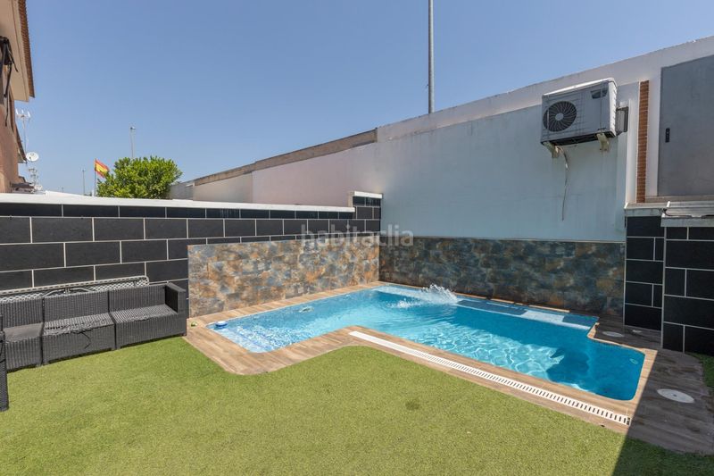 Foto 4dcc9398-5302-481e-82b1-0d1b183b2751. Casa adosada vive en la joya! amplia casa adosada con piscina privada en Pulianas