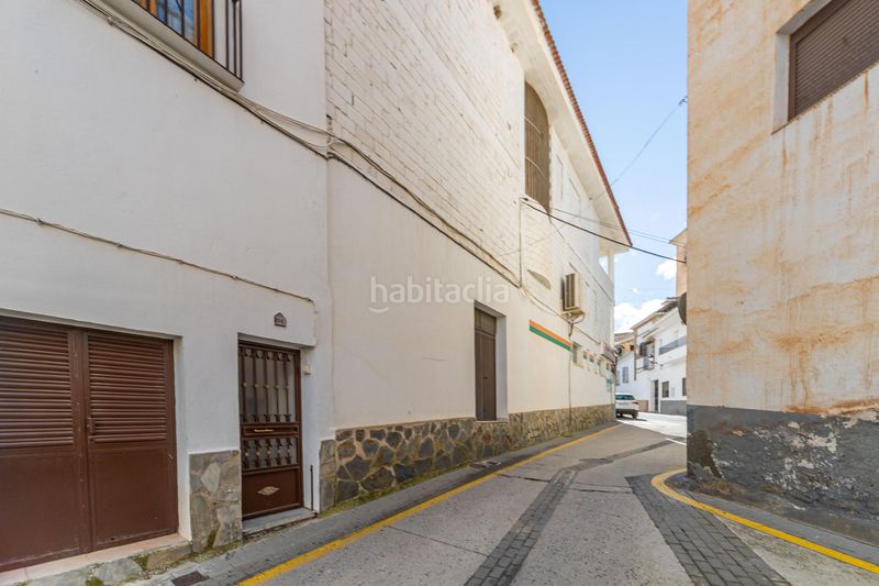 Foto 77626fa9-c1fc-4925-8644-80721e94e50c. Casa adossada a Peza (La)