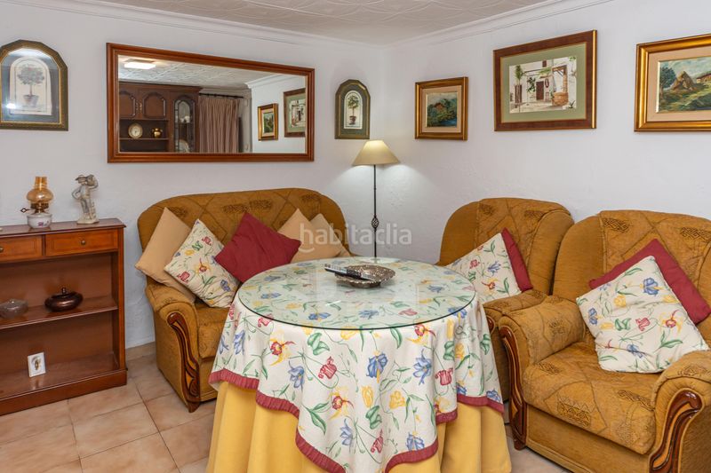 Foto cbfae133-2cd3-45f7-ba29-e909842df170. Casa adossada a Peza (La)