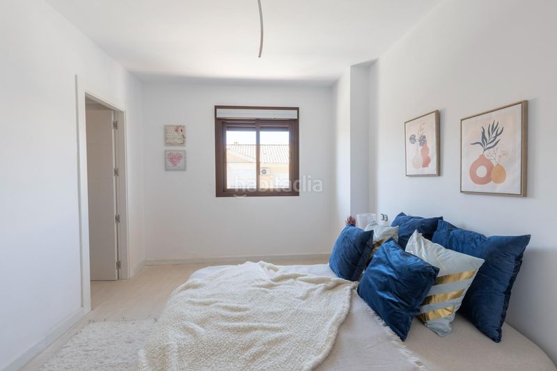 Foto e81db235-6321-4157-989d-9e4d8766cbed. Casa adossada amb calefacció aparcament a Cijuela