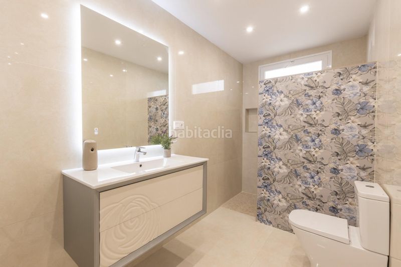 Foto dccc2809-ebd3-4dbb-ac4c-5ea42dbba460. Casa adossada amb calefacció a Santa Fe
