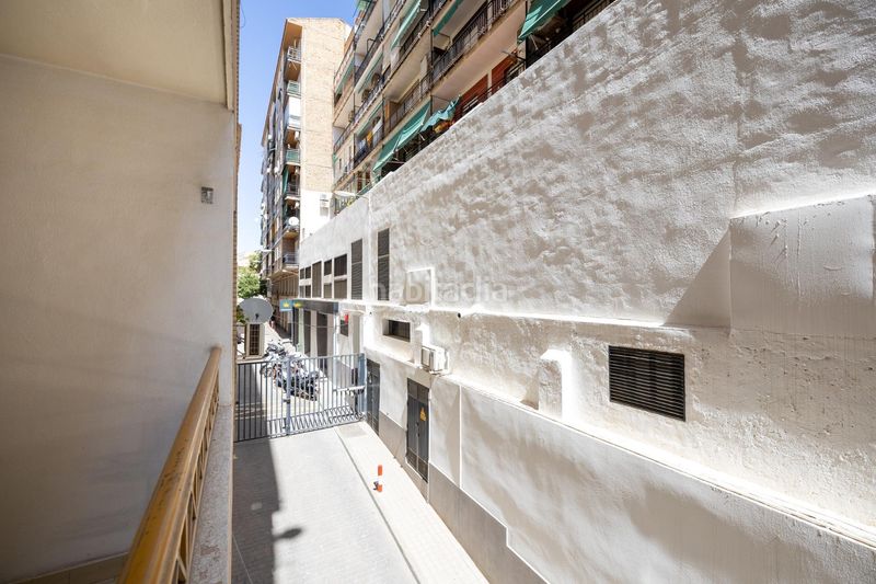 Foto df68d40b-7112-42cd-9b88-6010f1beaaf3. Flat with heating in San Ildefonso Granada