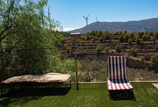 Casale  Izbor. Encantador cortijo con vistas panorámicas en lanjarón