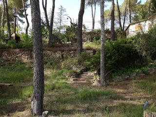 Terreny residencial a Castellnou de Bages. Parcela en venta en la urbanización de el serrat