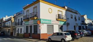 Piso en Gibraleón. Piso en venta en gibraleón, 6 dormitorios.