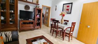Maison à Gibraleón. Casa en venta en centro, 2 dormitorios.