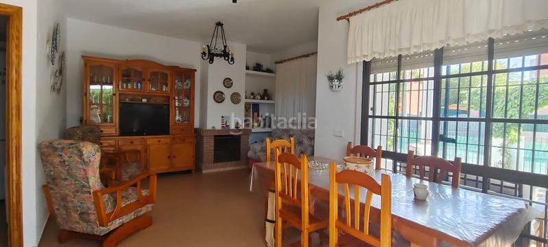 Foto f256d6ae-887a-4145-9c49-854e25685419. Xalet a La Antilla