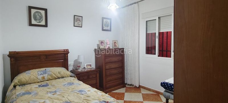 Foto d03abe49-9f10-4ddf-bf4d-a2557c35ed54. Casa amb aparcament a Gibraleón