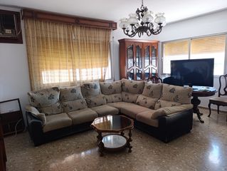 Rent Flat  Calle pedro macanaz. Pis de alquiler en muy buena zona de campanillas