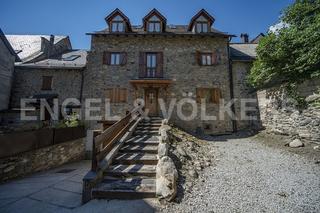 Casa a Carrèr cuèrt 10. Casa en el corazón de vielha