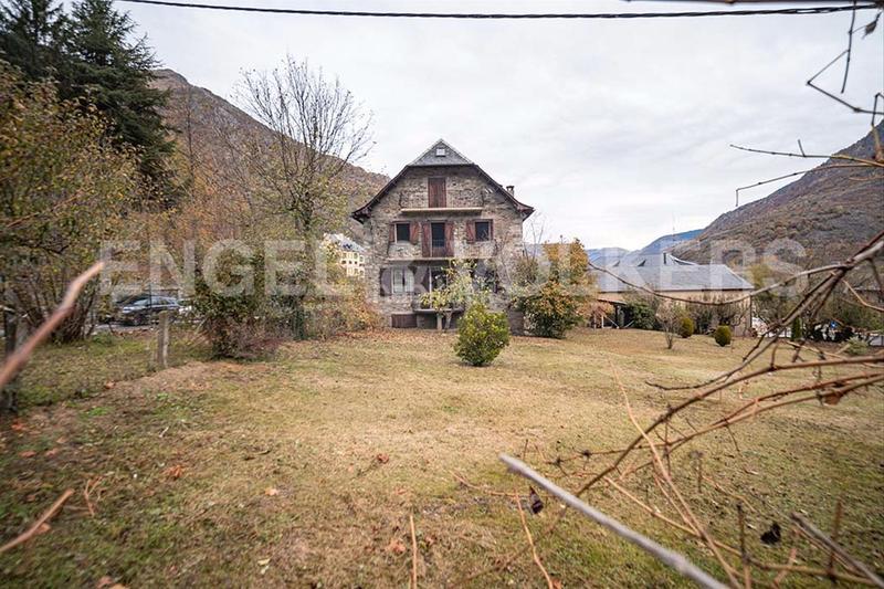 Foto 0c4fc248-ae11-4d1e-b1b9-7881c61ac914. Haus mit parking in Bossòst