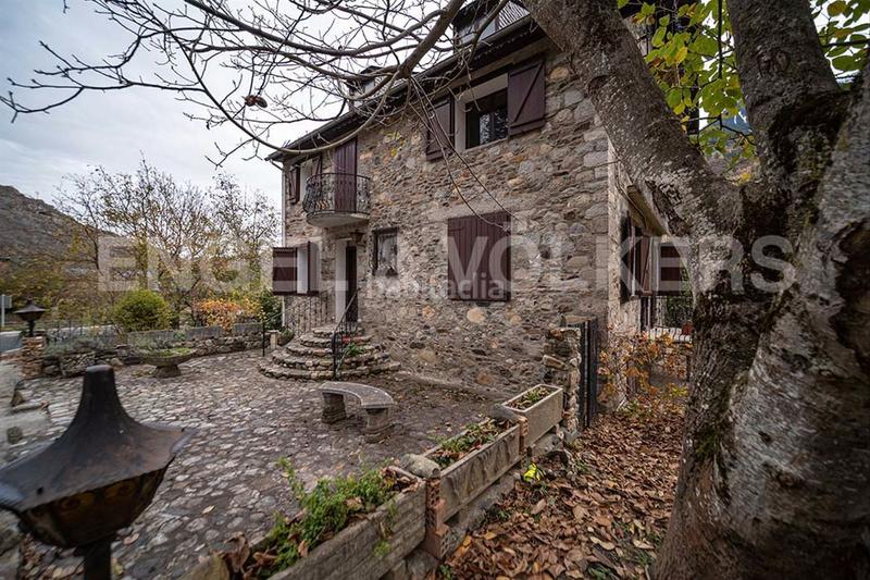 Foto 13e753ee-1455-4fe3-b29c-c90989332384. Haus mit parking in Bossòst