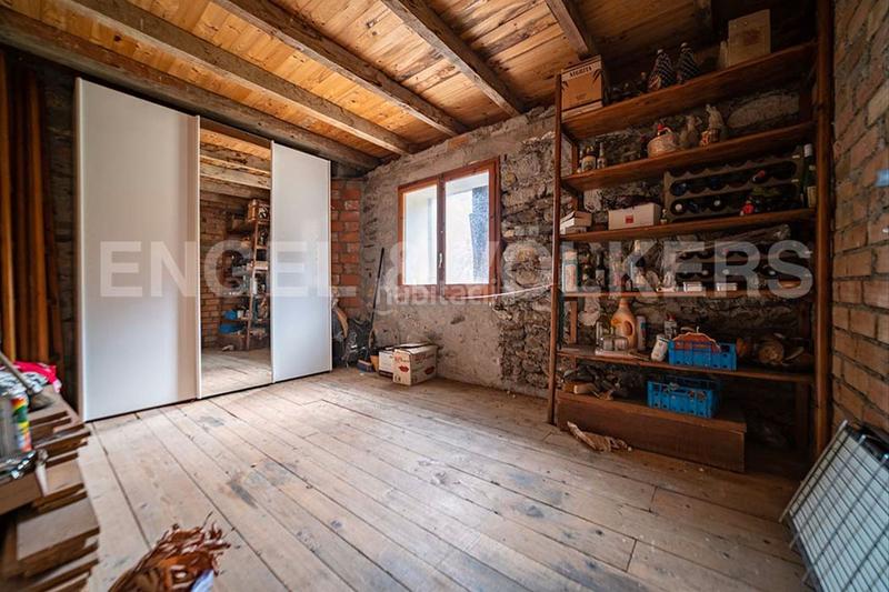 Foto 31fea319-4919-4b56-9235-ddb8313211ce. Haus mit parking in Bossòst