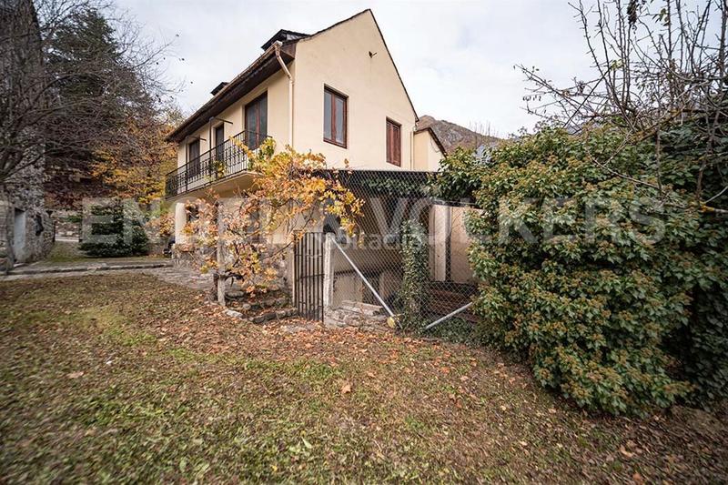 Foto 39323cf4-a100-4594-93e2-2fb3fe028e56. Haus mit parking in Bossòst