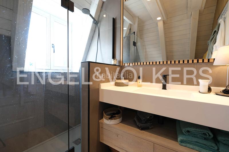 Foto ff7fe71a-44e9-464b-8016-8657cd603a2b. Dúplex en carrer san martin exquisito dúplex en benòs en Bòrdes (Es)