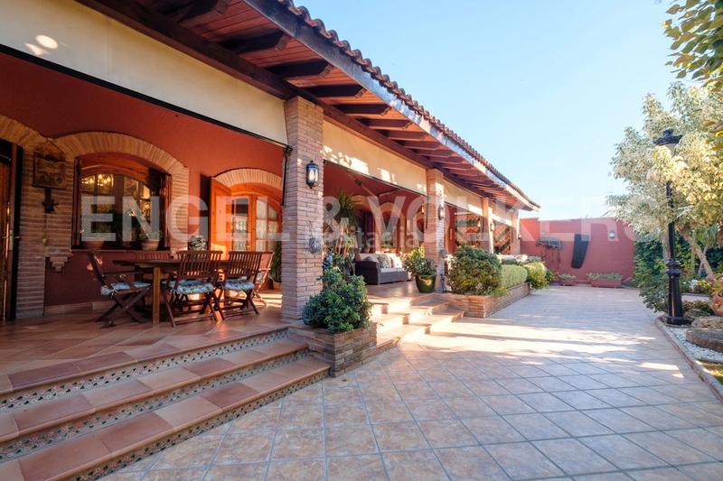 Foto 165458d4-0267-48d2-bbab-1f1db8d059e7. Chalet en carrer d'urgell 45 exclusiva propiedad en Balaguer