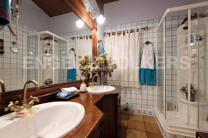 Foto 47f3c96c-8849-4f37-b90e-6c8c5a607efb. Chalet en carrer d'urgell 45 exclusiva propiedad en Balaguer