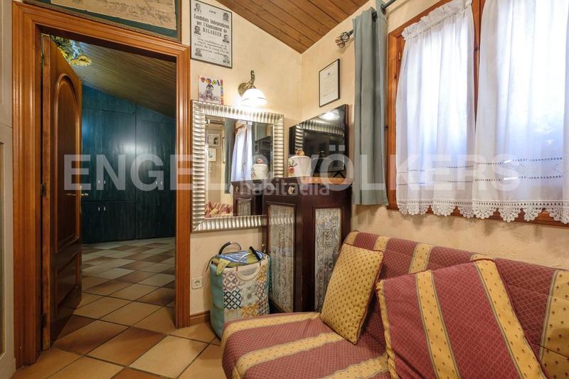 Foto 4c3b7f8d-cbc7-4af9-9837-e5675f170e68. Chalet en carrer d'urgell 45 exclusiva propiedad en Balaguer