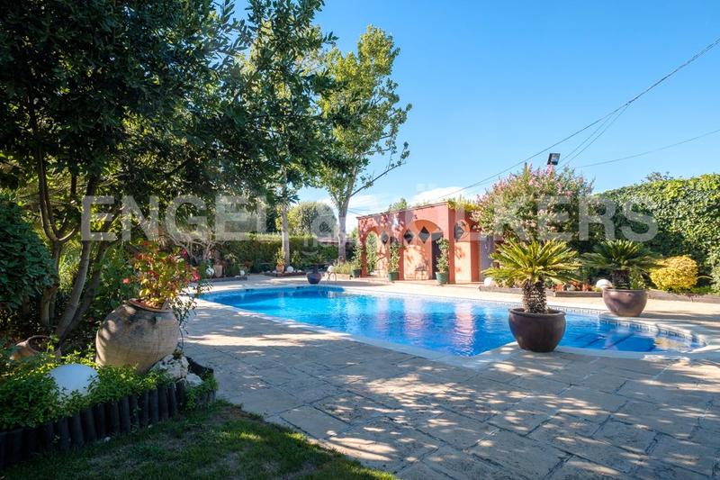 Foto 50a03dbb-e08c-4f5f-8141-743089227f0e. Chalet en carrer d'urgell 45 exclusiva propiedad en Balaguer