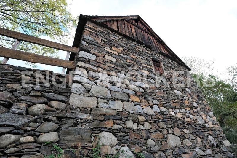 Foto 466cd2fe-9f67-417d-8480-a273ed3d6552. Haus in Bausen