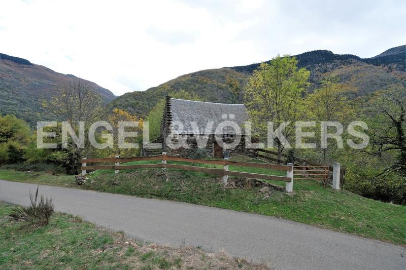 Foto 59d750e7-e20e-414f-a0a6-612fcbd8f726. Haus in Bausen