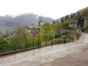 Foto a370e719-5f02-4d26-8e0a-cbd9820a8fc2. Local comercial a Vall de Boí (La)