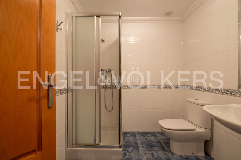 Foto a9379465-1f77-4854-adde-3bc137874b13. Casa adossada amb aparcament a La Bordeta Lleida