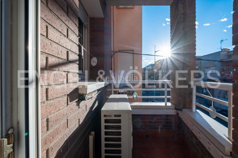 Foto 5228c6a2-b59e-4a85-b143-81994a084a1c. Semi detached house with parking in La Bordeta Lleida