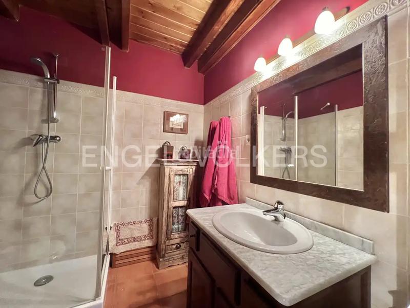 Foto 14ed680c-786e-4558-9fe1-414be7e4b395. Reihenhaus mit kamin heizung in Aubert Vielha e Mijaran