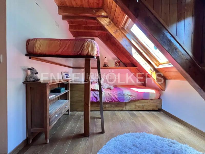 Foto fdc35215-c113-43cf-88b2-a4b047030dff. Reihenhaus mit kamin heizung in Aubert Vielha e Mijaran